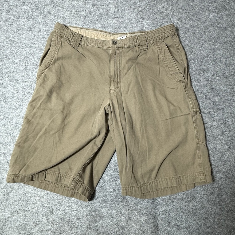 Columbia Shorts Mens 36W Omni-Shield Cargo Brown Khaki Zip Pocket